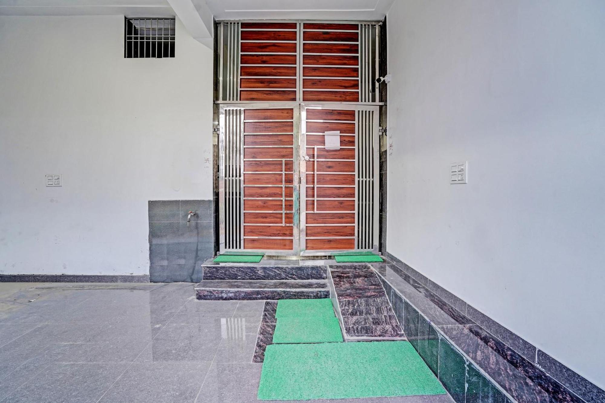 Hotel O Parth Logistics Dhāruhera エクステリア 写真
