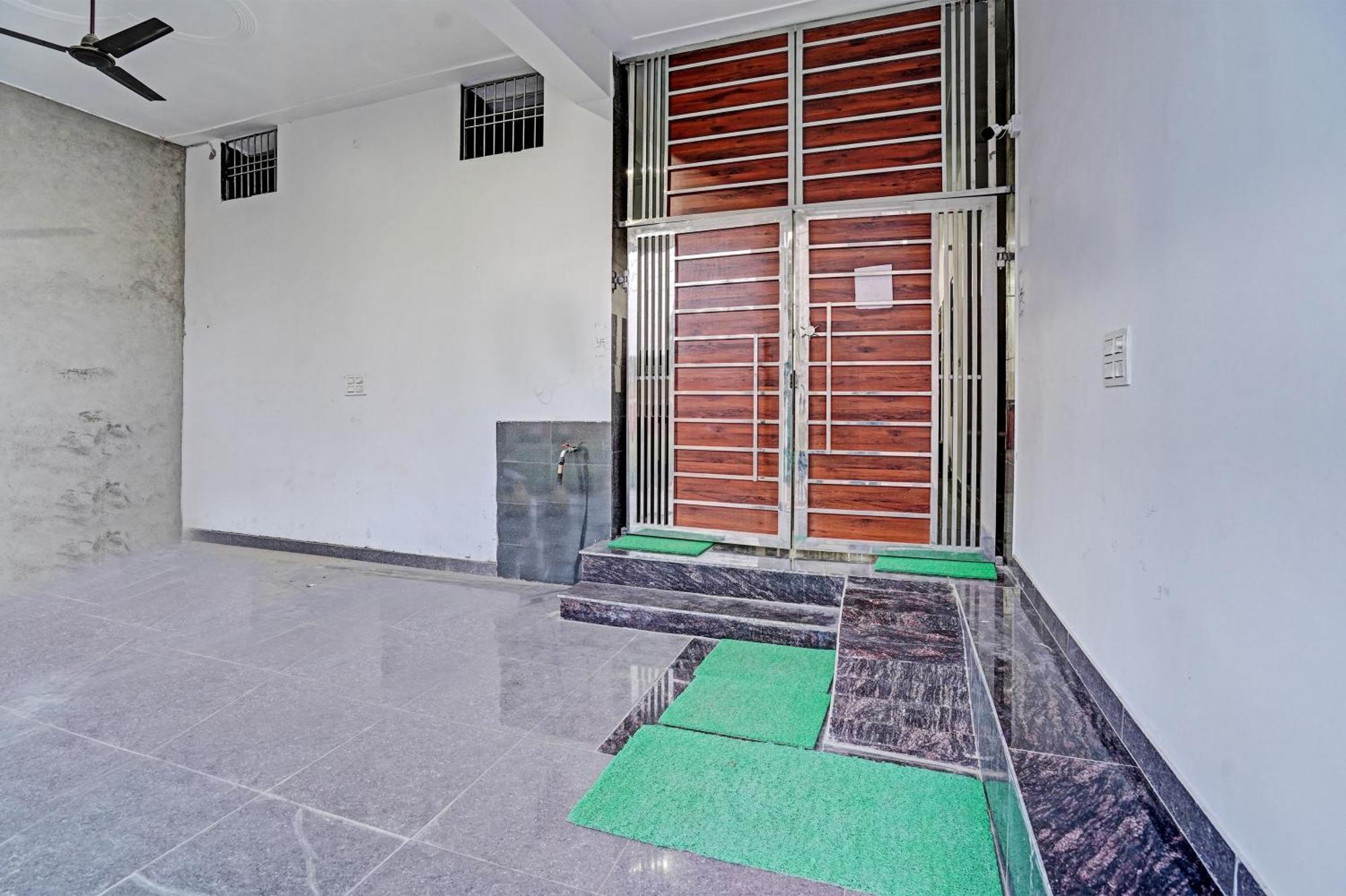Hotel O Parth Logistics Dhāruhera エクステリア 写真