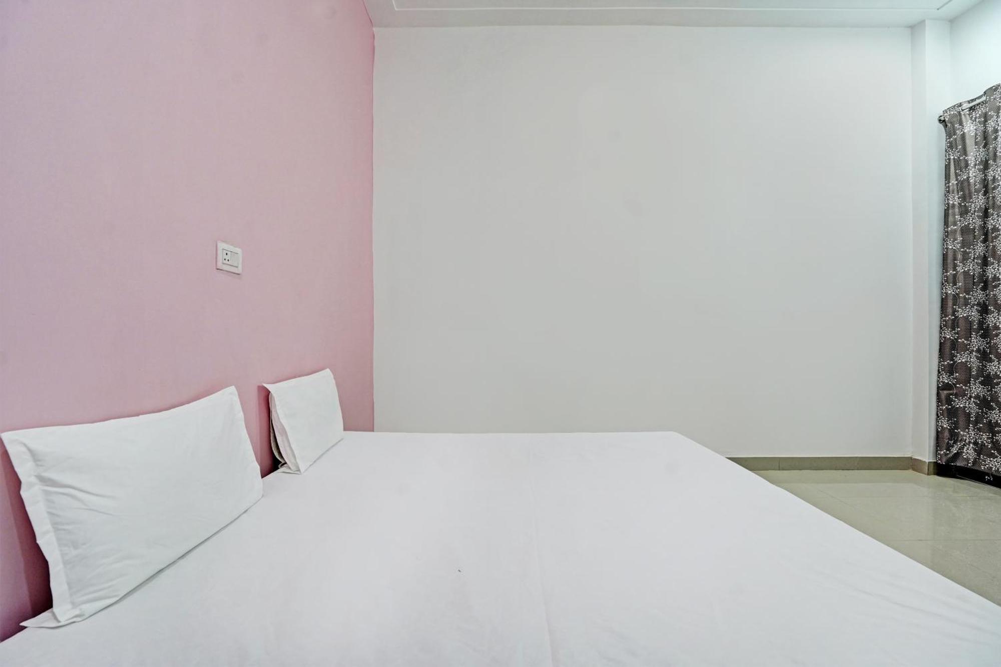 Hotel O Parth Logistics Dhāruhera エクステリア 写真