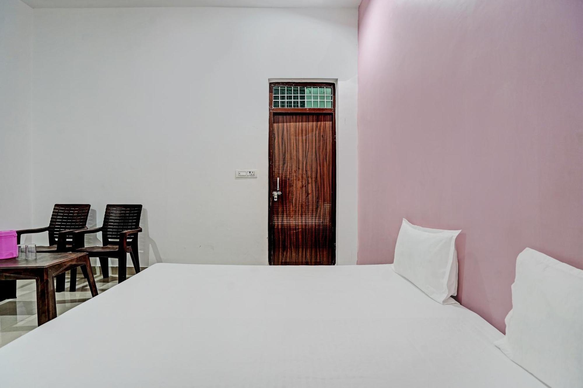 Hotel O Parth Logistics Dhāruhera エクステリア 写真